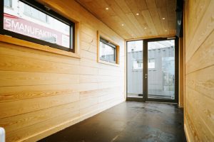 Leistungen 15 Containerumbau mit Holz